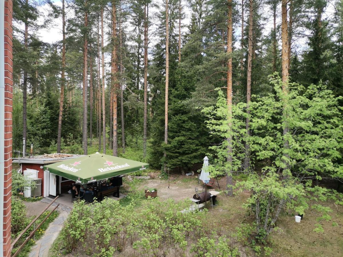 Economy Escape Lägenhet Kouvola Exteriör bild